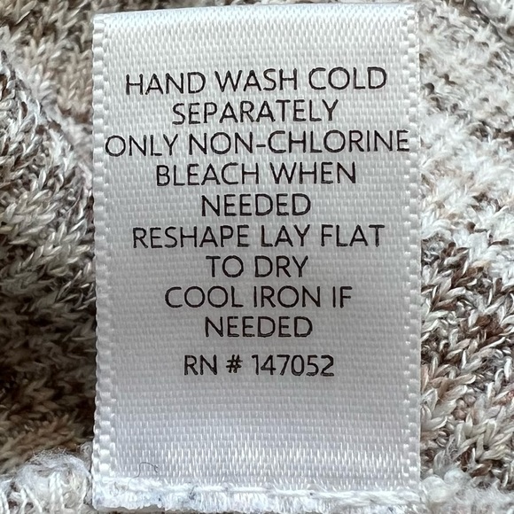 Créneau balloon cuffed sleeve semi cropped stretchy scoop neck ribbed top - Picture 5 of 8